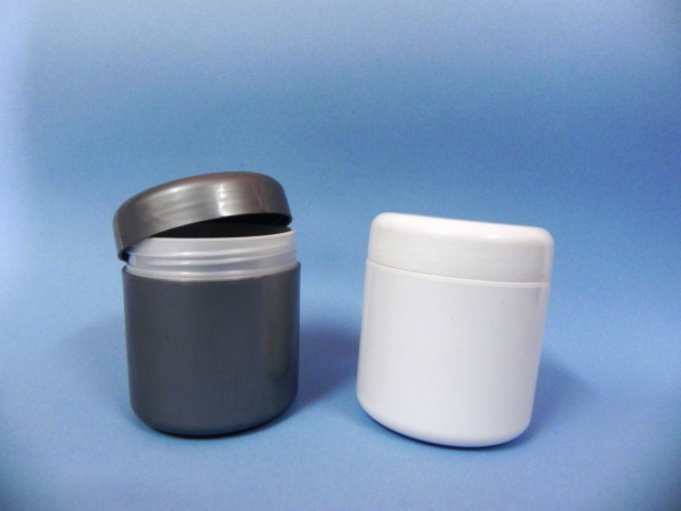 100 ml cream jar with internal plug