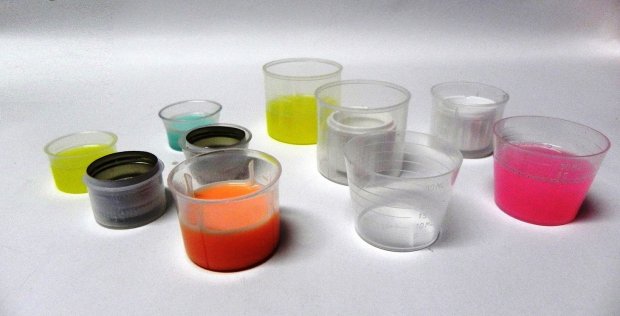 Cups are suitable to fit over certain caps